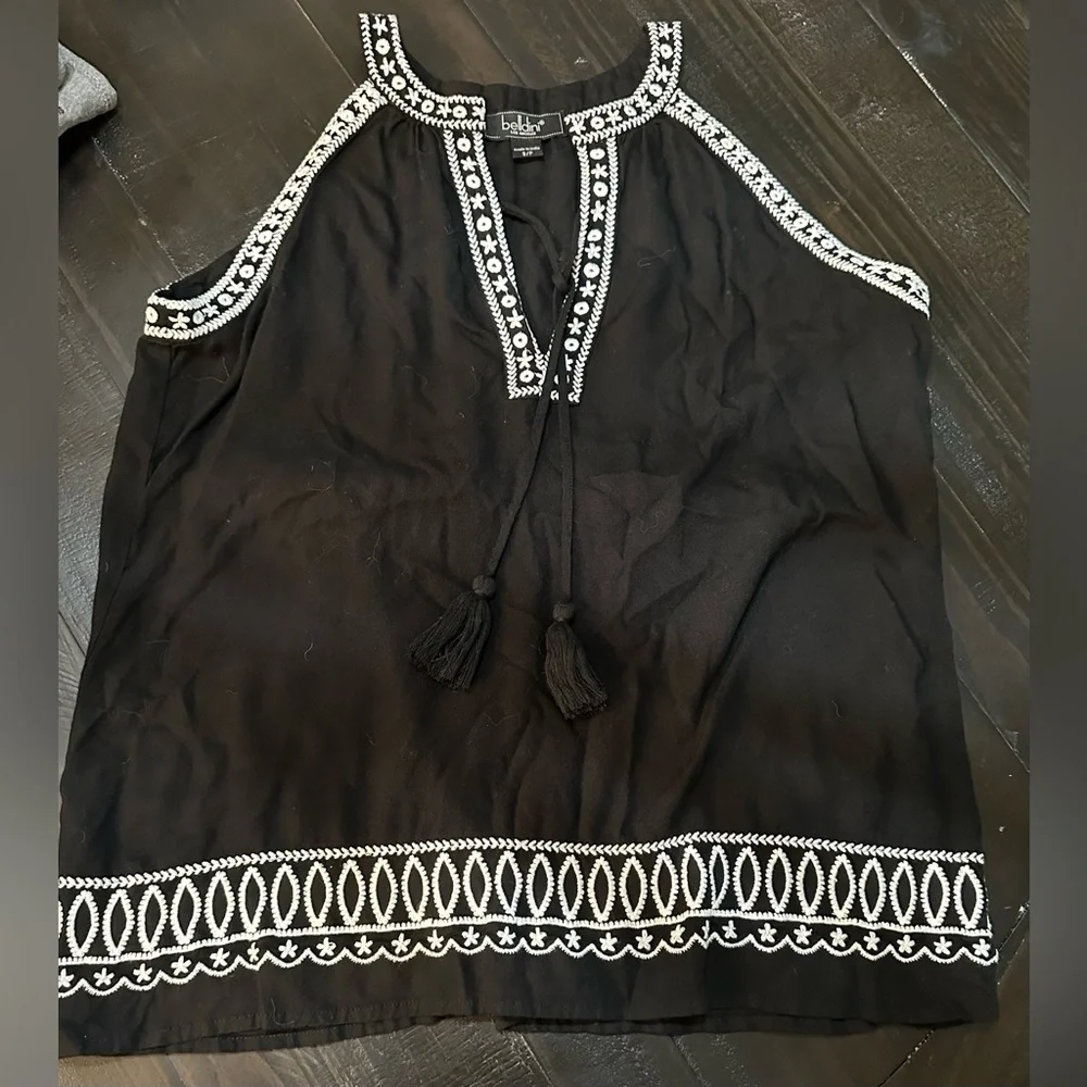 WOMENS TOP - Picture 1 of 2